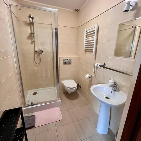 Gosciniec Pod Klosem 3* Klos