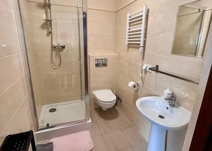 Gosciniec Pod Klosem 3* Klos