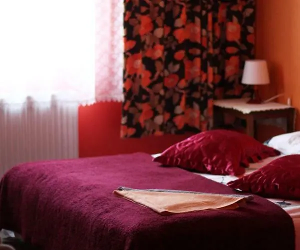 Gosciniec Pod Klosem 3*